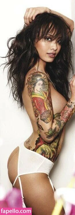 Levy Tran Onlyfans Photo Gallery 