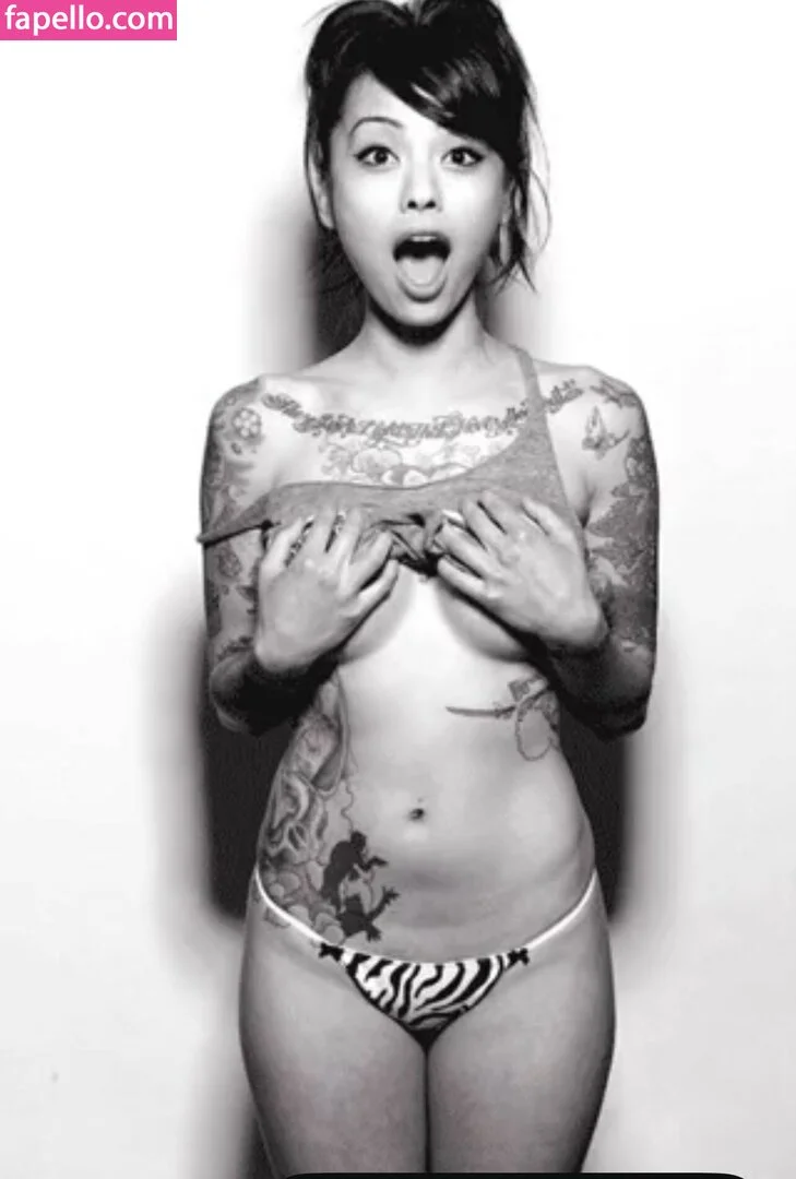 Levy Tran Onlyfans Photo Gallery 
