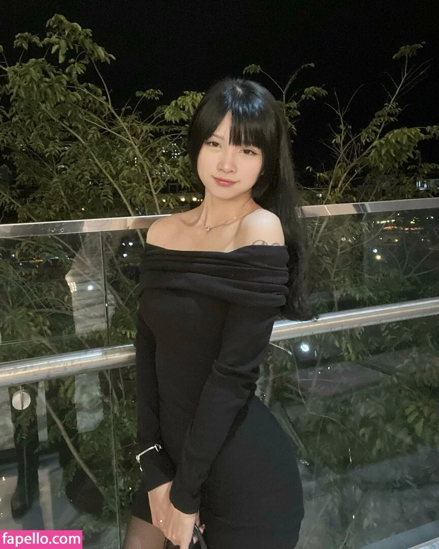 sorrylylyy Onlyfans Photo Gallery 