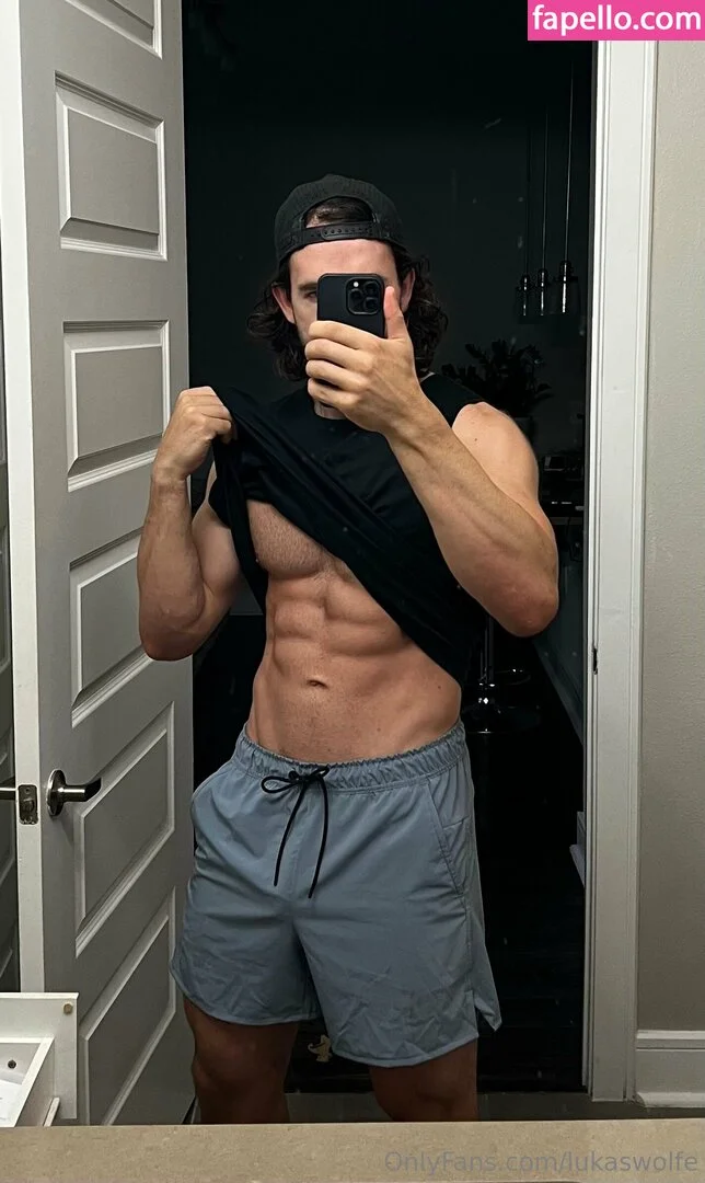 lukaswolfe Onlyfans Photo Gallery 