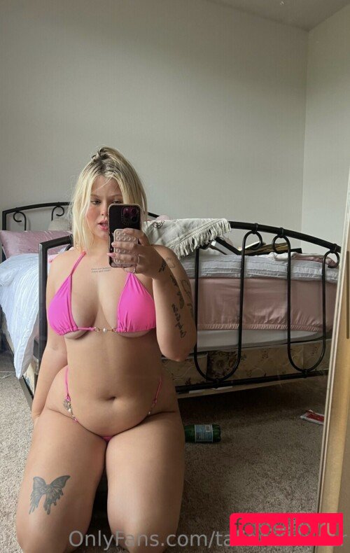 Winona Hauser Onlyfans Photo Gallery 