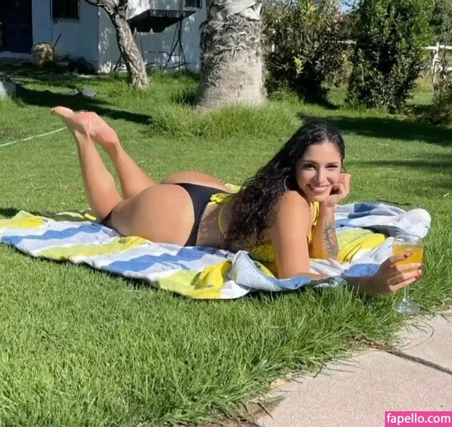 Vanessa Sofia Onlyfans Photo Gallery 