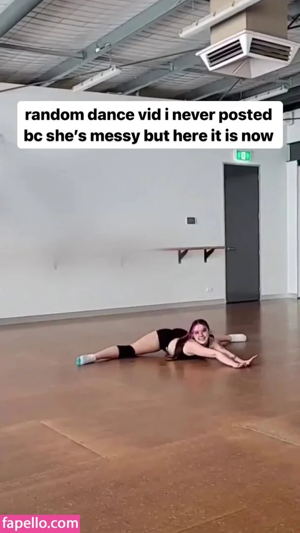 2bratty Onlyfans Photo Gallery 