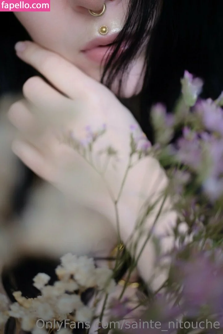 sainte_nitouche Onlyfans Photo Gallery 