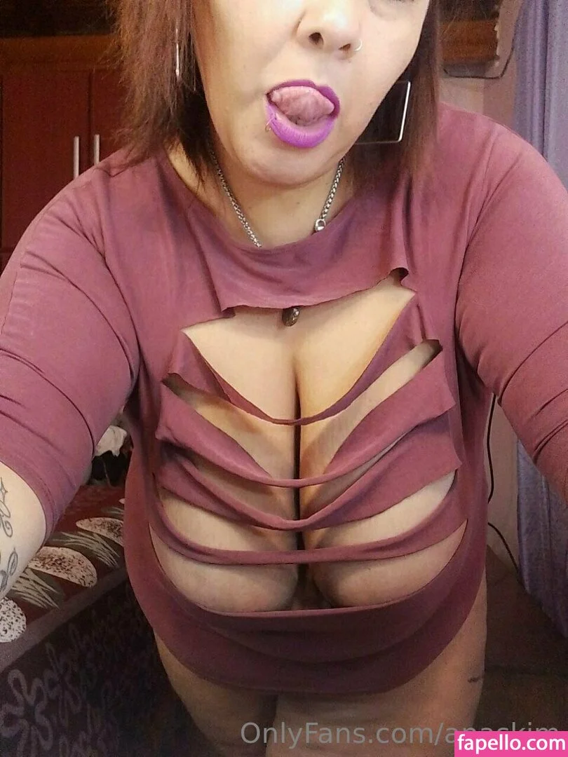 anaskim Onlyfans Photo Gallery 