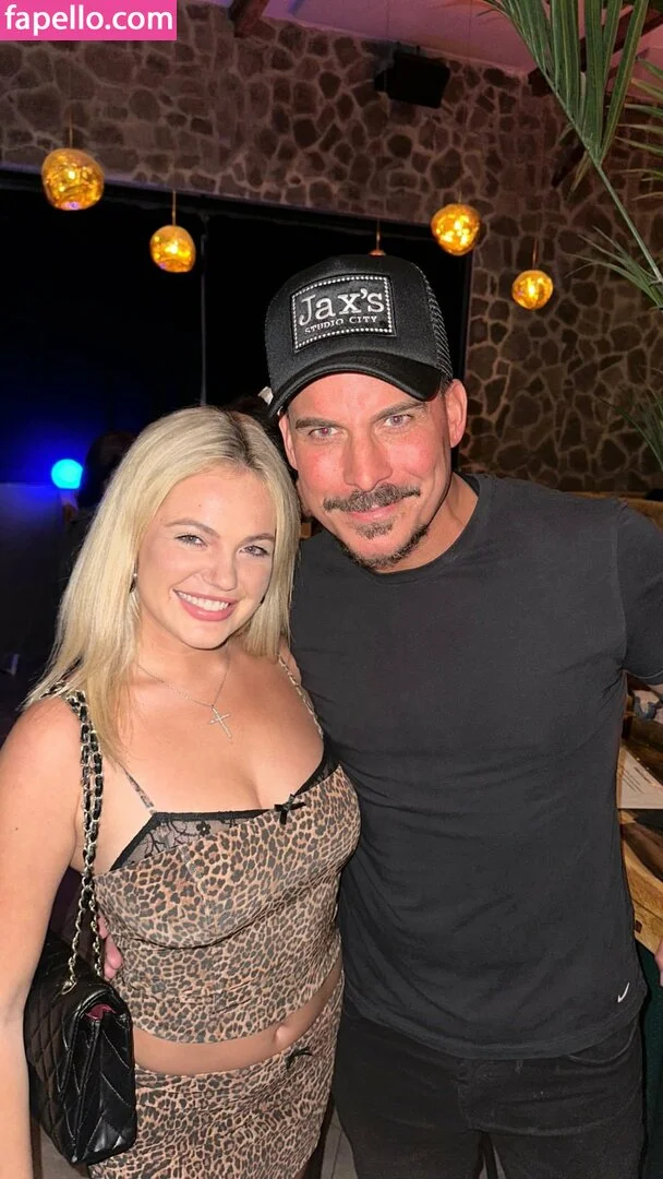 Kyla Deaver Onlyfans Photo Gallery 