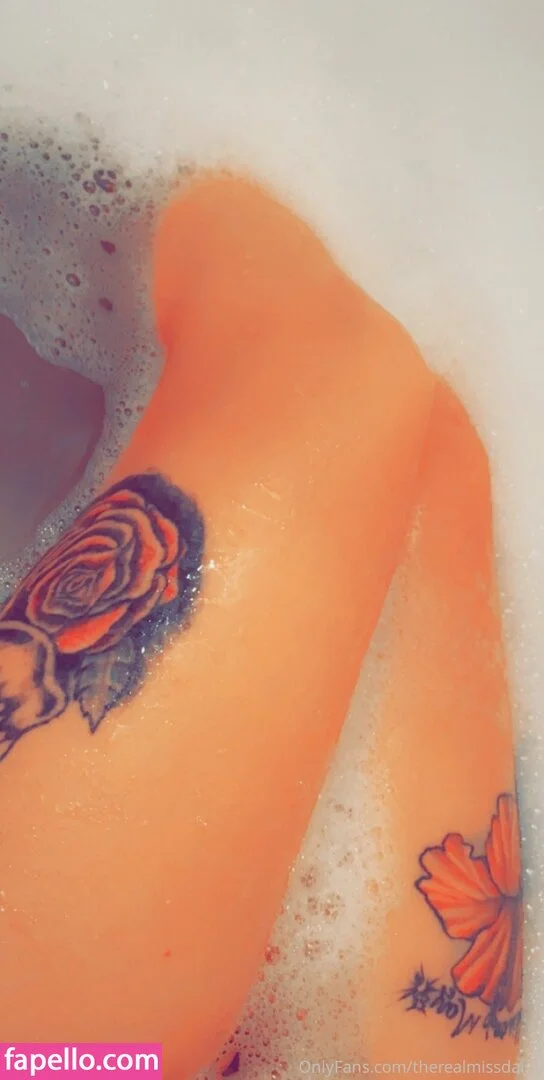 therealmissdaisy Onlyfans Photo Gallery 