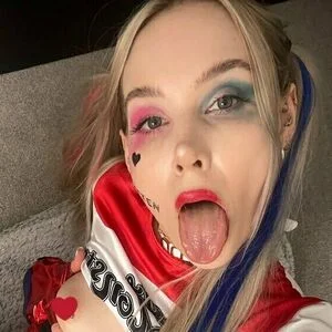 sofieskyefree Onlyfans Photo Gallery 