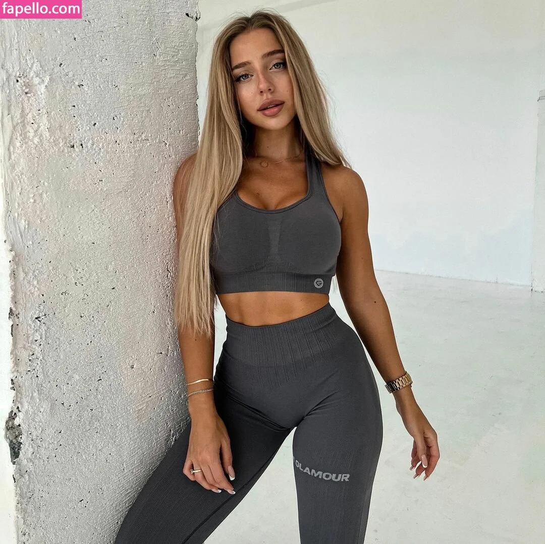 Haruzzxng 하루짱__ Onlyfans Photo Gallery 