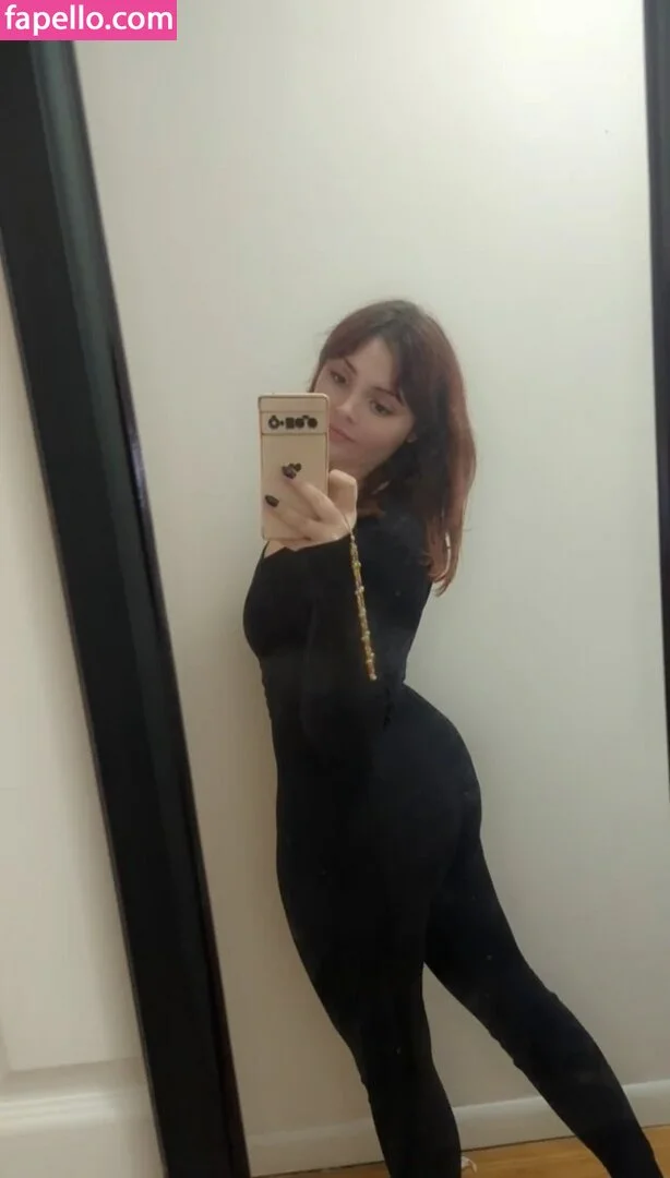 PixieAmaryllis Onlyfans Photo Gallery 