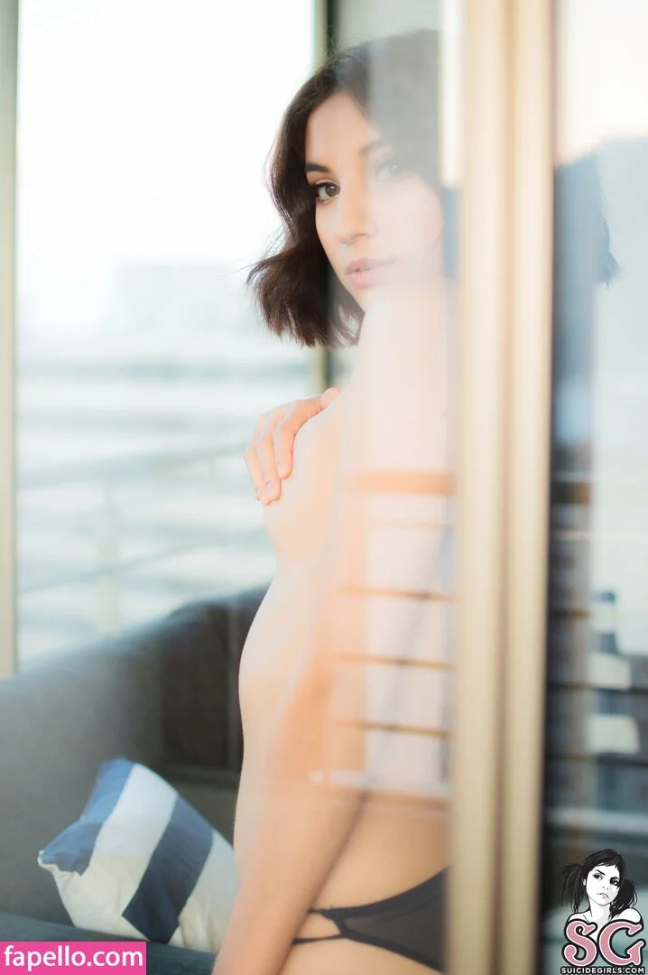 Acuarius SG Onlyfans Photo Gallery 