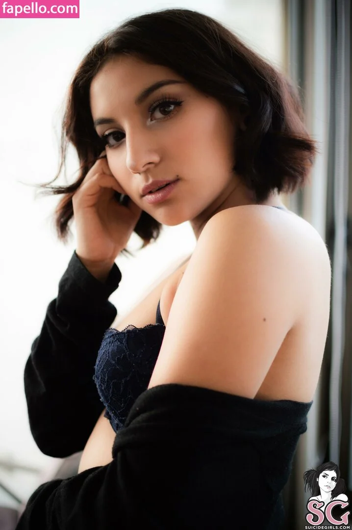 Acuarius SG Onlyfans Photo Gallery 