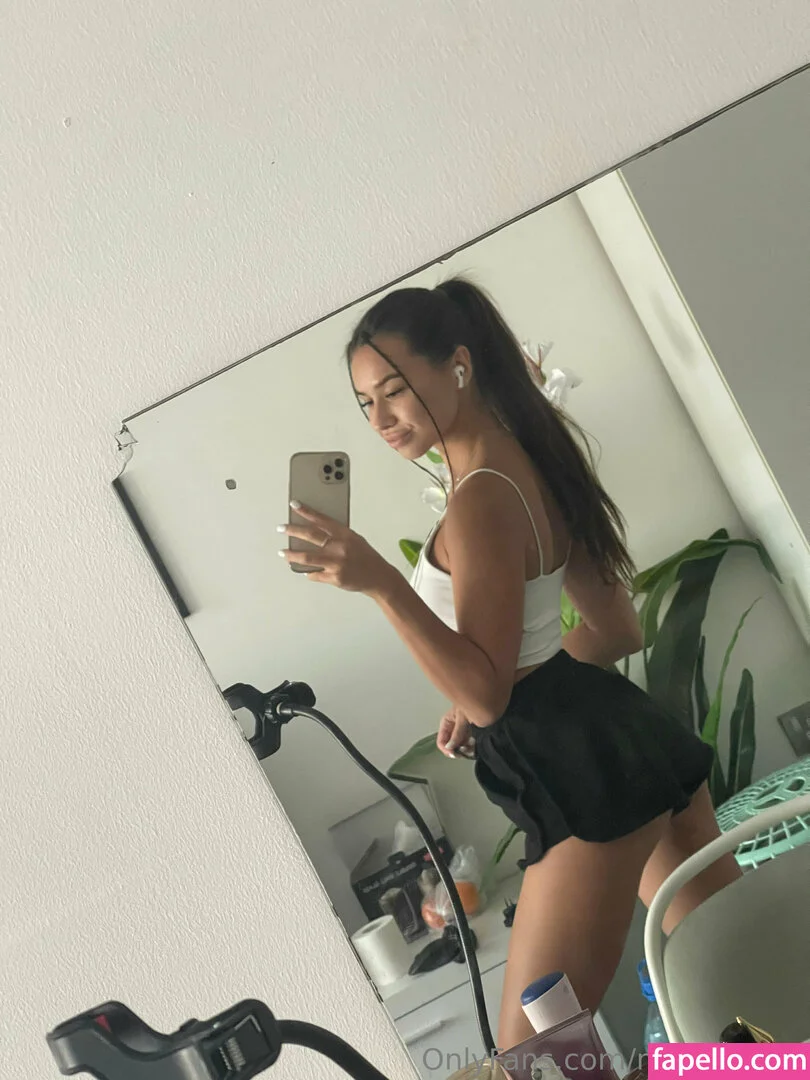 noa.sparkle Onlyfans Photo Gallery 