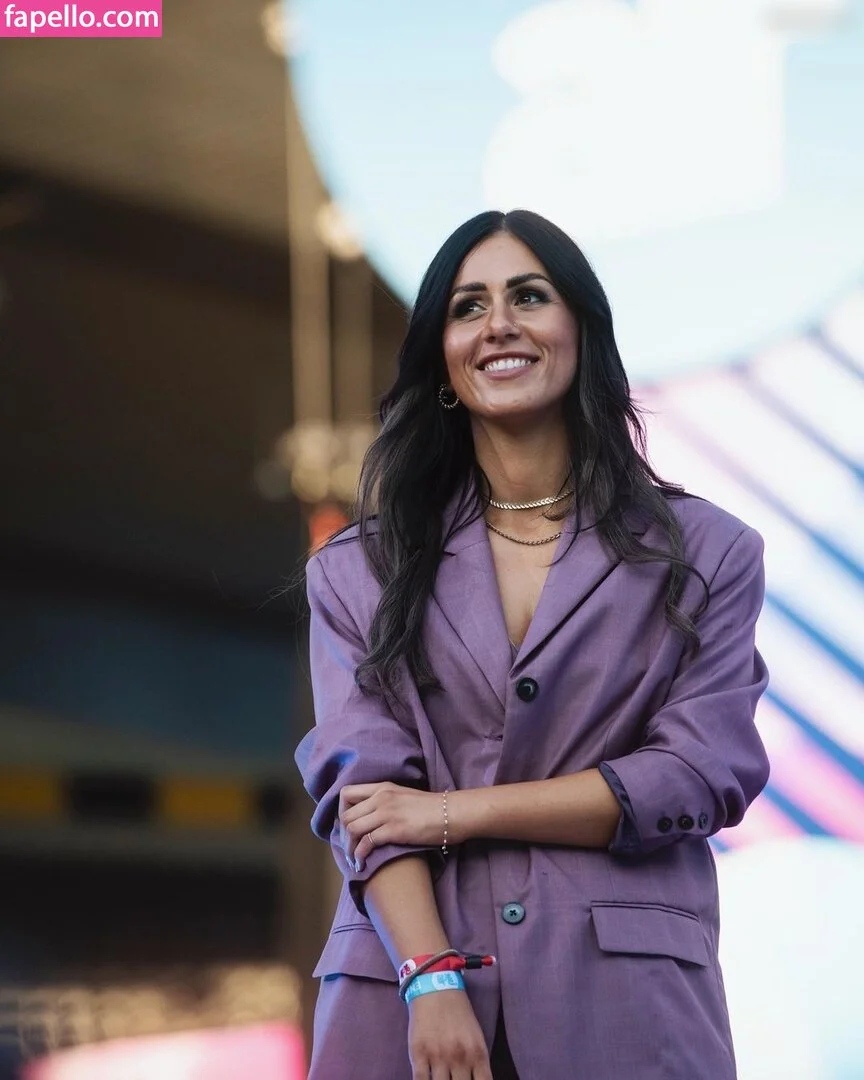 Dara Masi Onlyfans Photo Gallery 