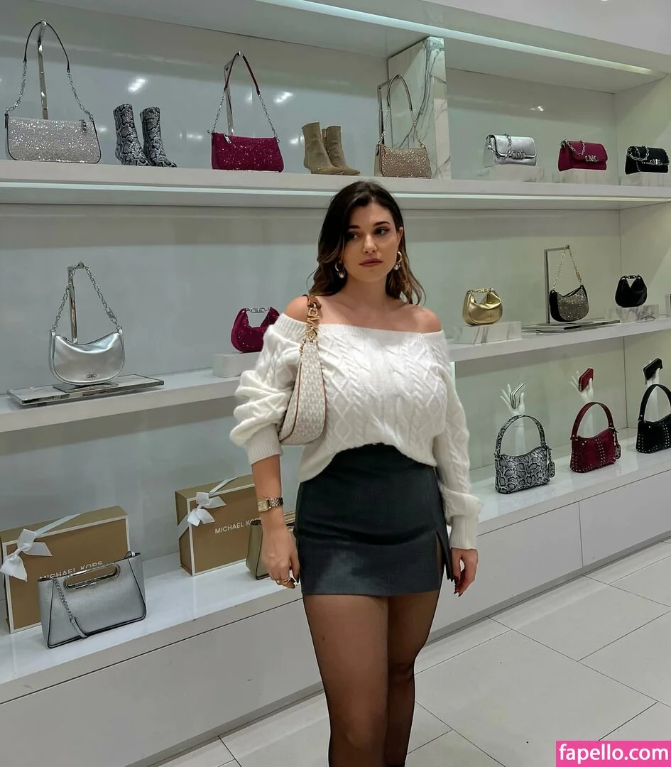 Carolina Neto Onlyfans Photo Gallery 