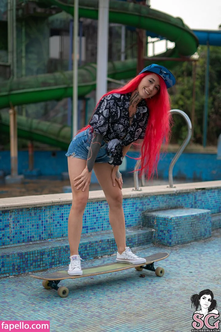 noraredmain Onlyfans Photo Gallery 