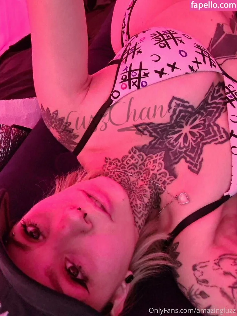 luzzchan Onlyfans Photo Gallery 