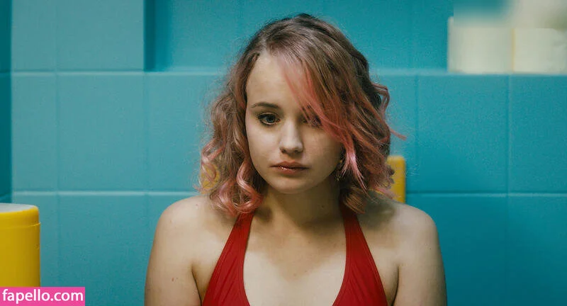 Luise von Finckh Onlyfans Photo Gallery 