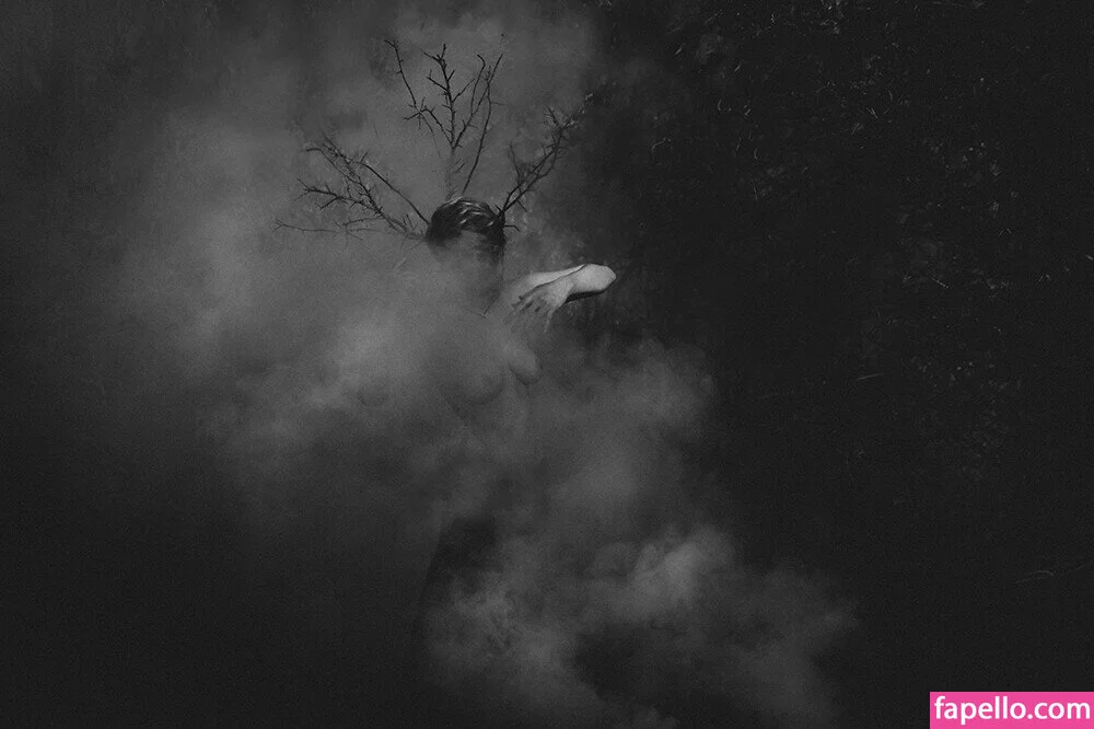 thinloth Onlyfans Photo Gallery 