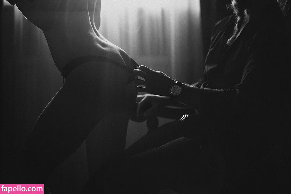 thinloth Onlyfans Photo Gallery 