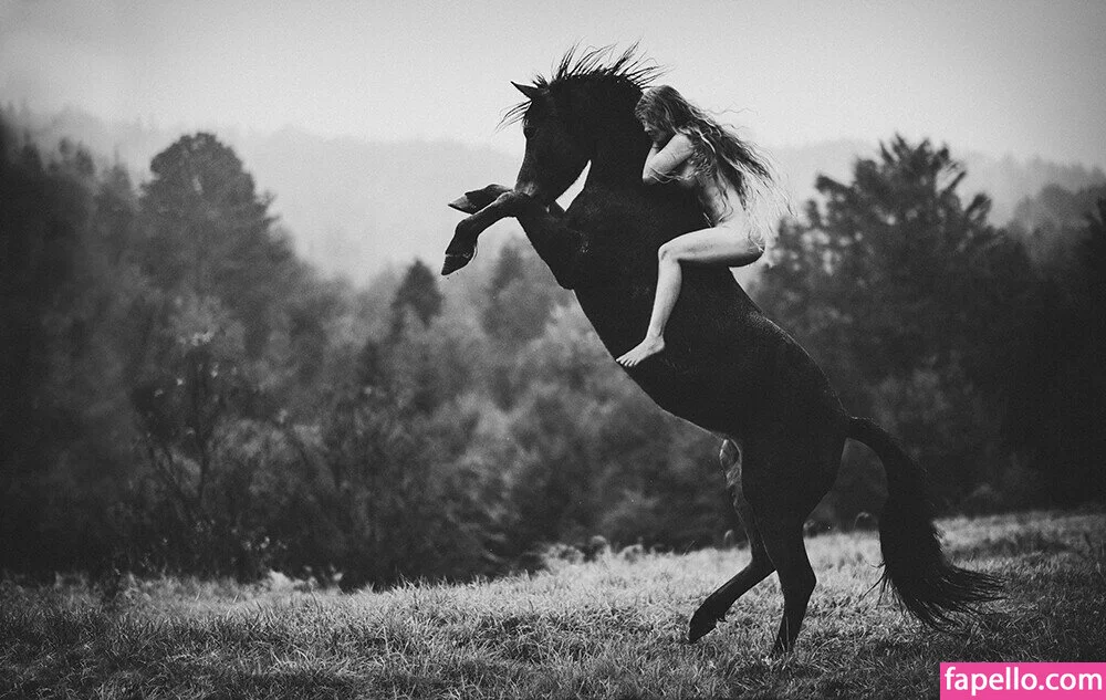 thinloth Onlyfans Photo Gallery 