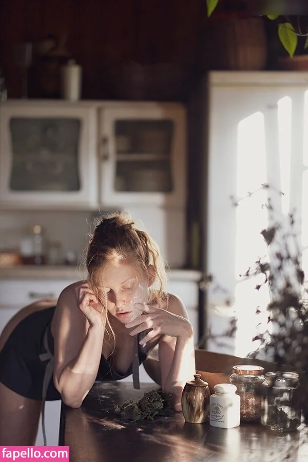 thinloth Onlyfans Photo Gallery 