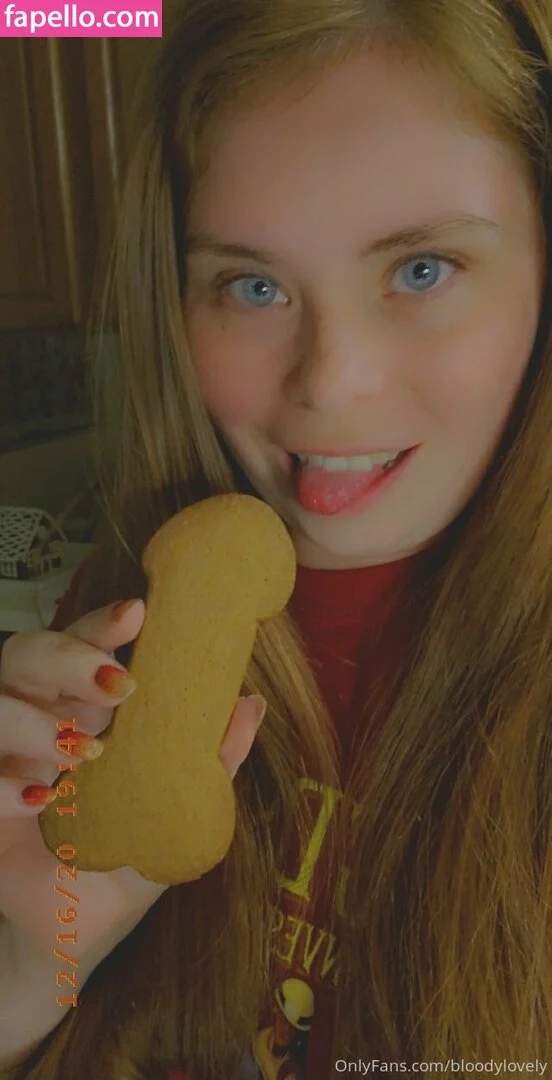 bloodylovely Onlyfans Photo Gallery 