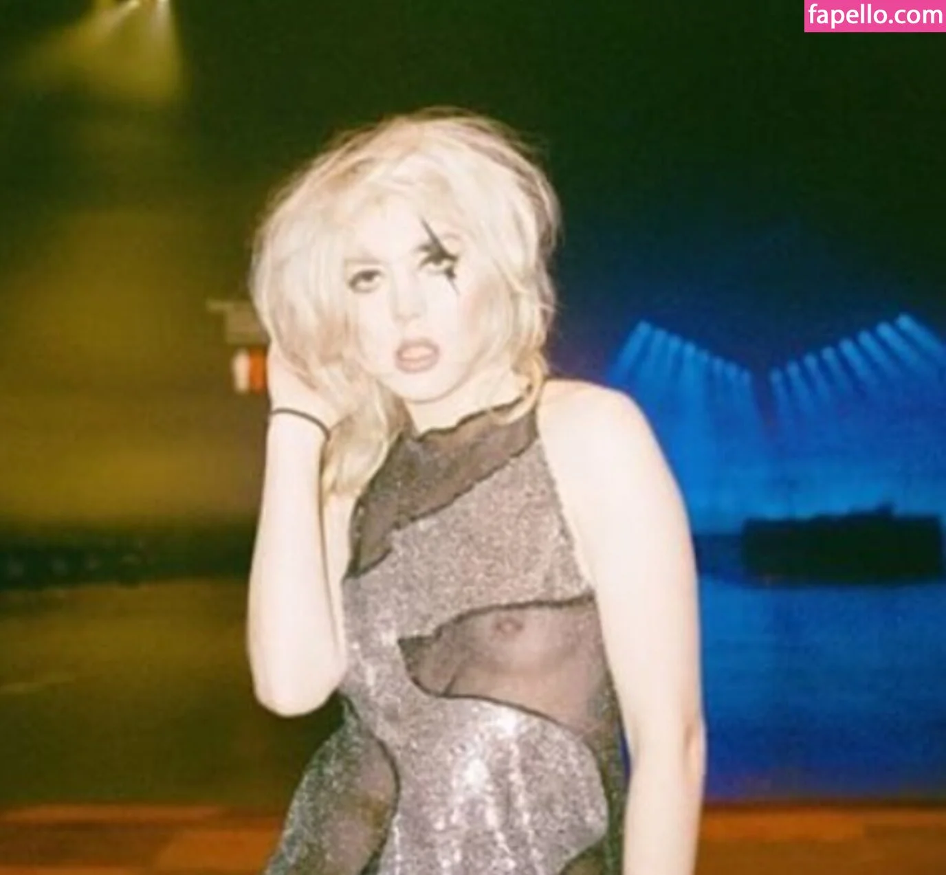 Izzy Phillips Onlyfans Photo Gallery 