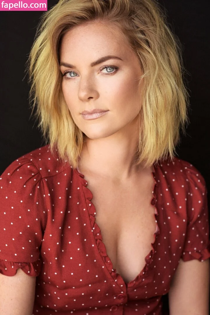 Cindy Busby Onlyfans Photo Gallery 