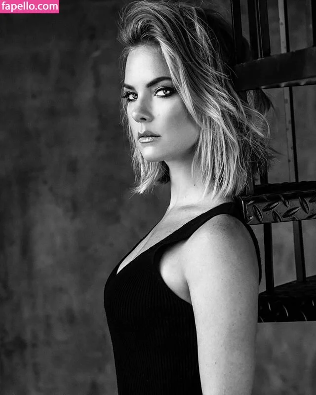 Cindy Busby Onlyfans Photo Gallery 