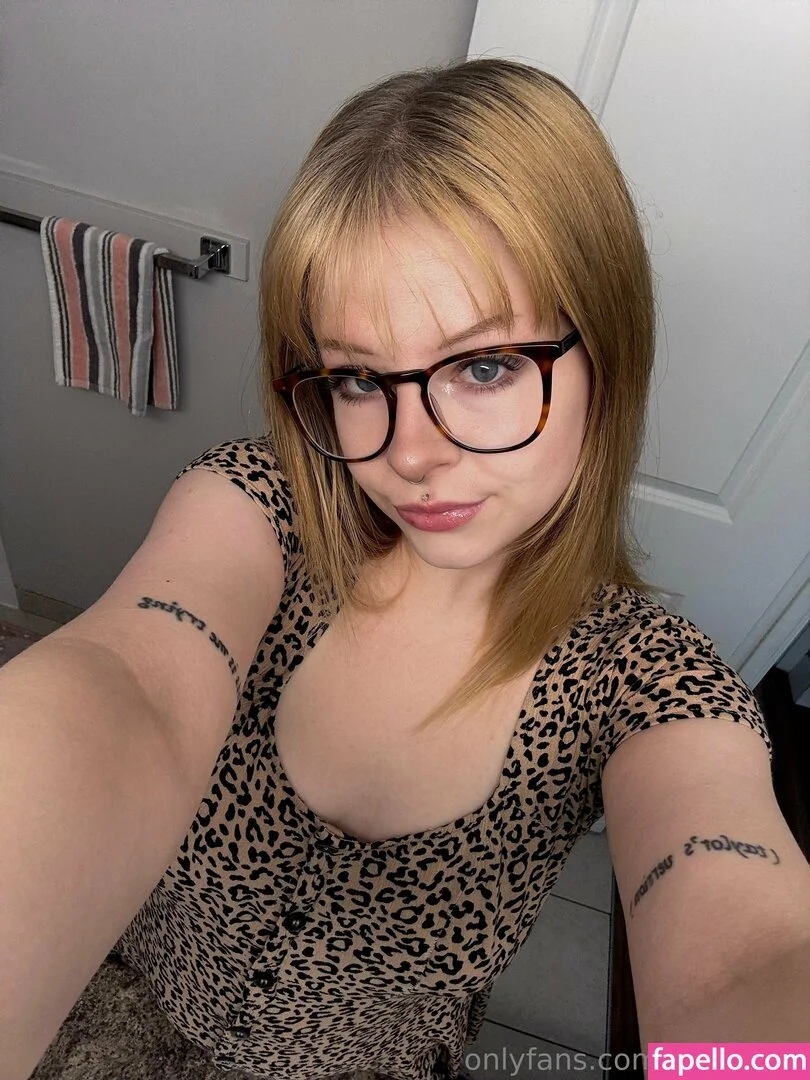 lyla999 Onlyfans Photo Gallery 