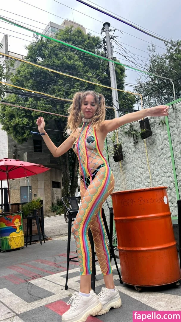 Gabbie Fadel Onlyfans Photo Gallery 