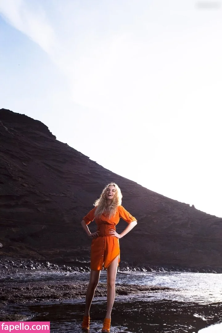 Nina Hoss Onlyfans Photo Gallery 