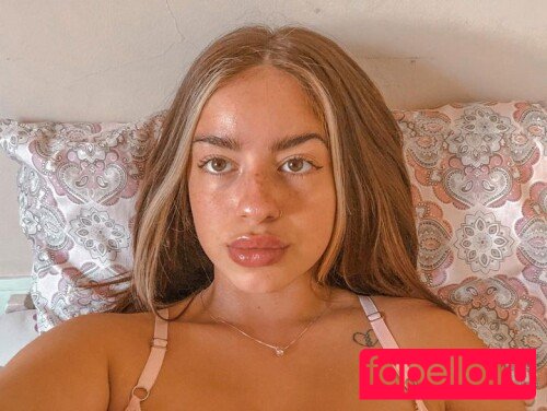 Cami Gonzalez Onlyfans Photo Gallery 