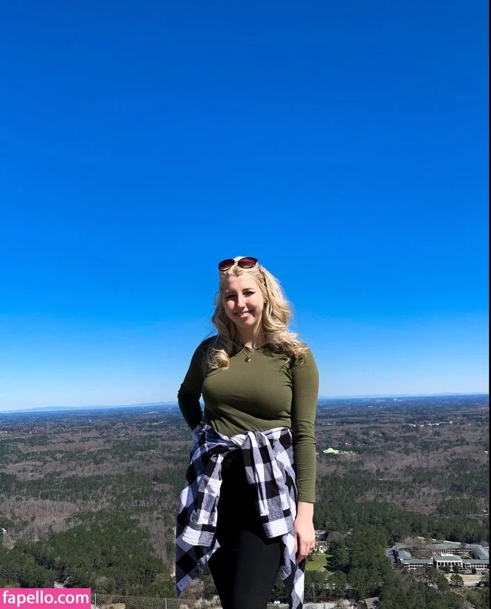 Abigail Cristea Onlyfans Photo Gallery 