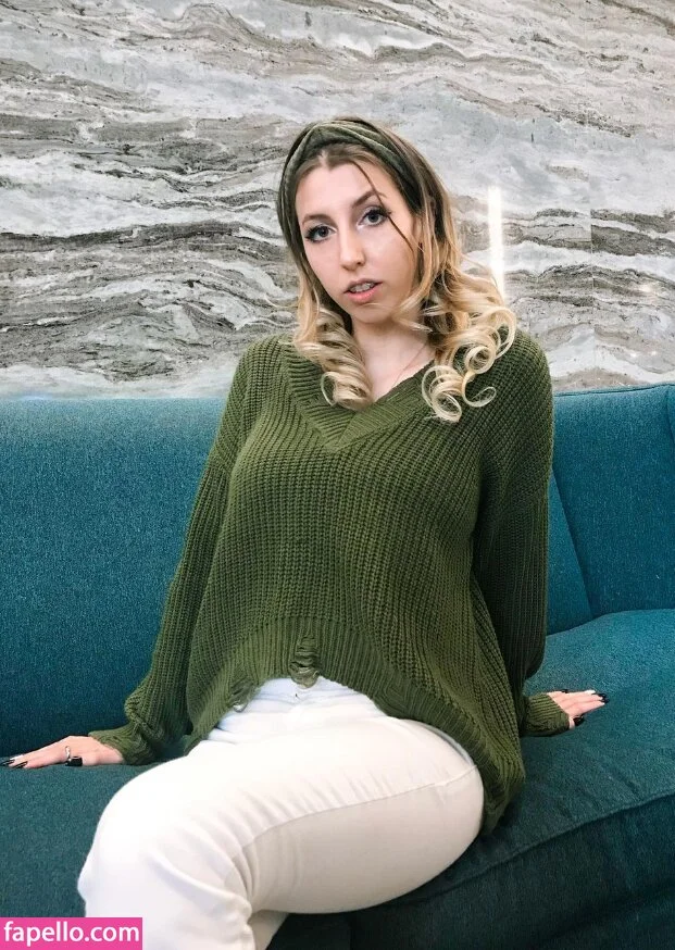 Abigail Cristea Onlyfans Photo Gallery 