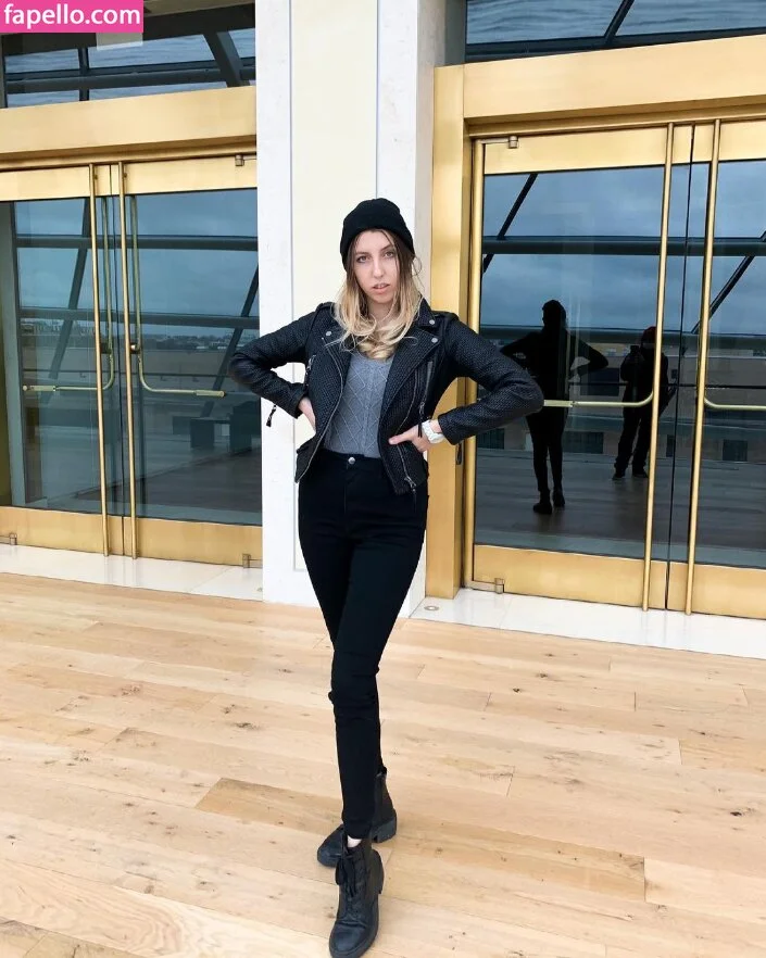 Abigail Cristea Onlyfans Photo Gallery 