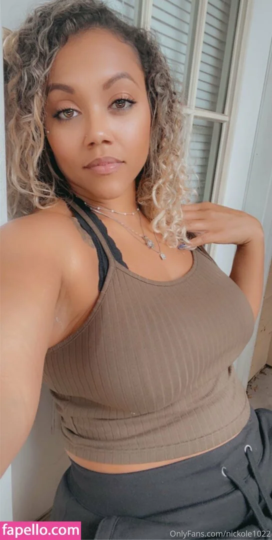 nickole1022 Onlyfans Photo Gallery 