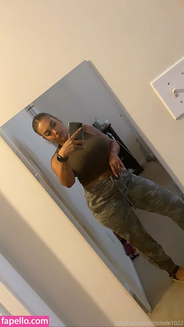 nickole1022 Onlyfans Photo Gallery 