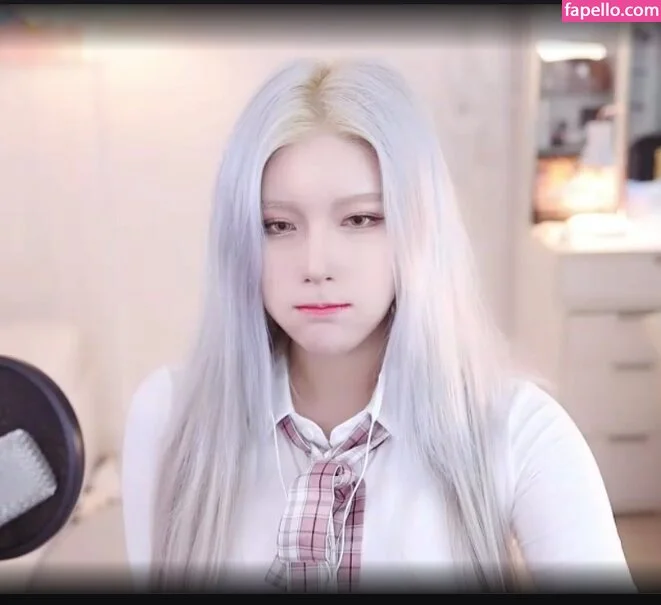 ishimimugi Onlyfans Photo Gallery 