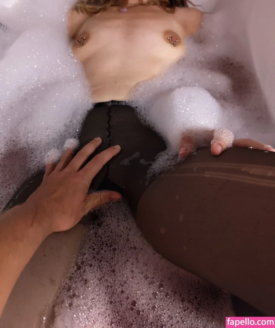 hislittlefreak Onlyfans Photo Gallery 