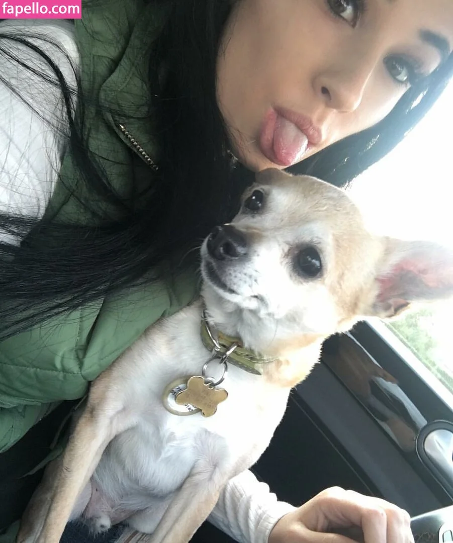 parisdylan550 Onlyfans Photo Gallery 