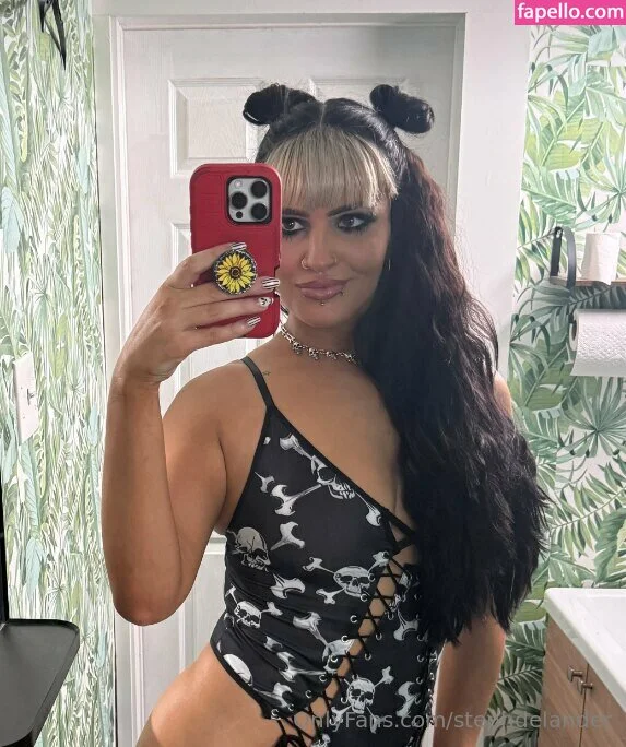 stephdelander Onlyfans Photo Gallery 