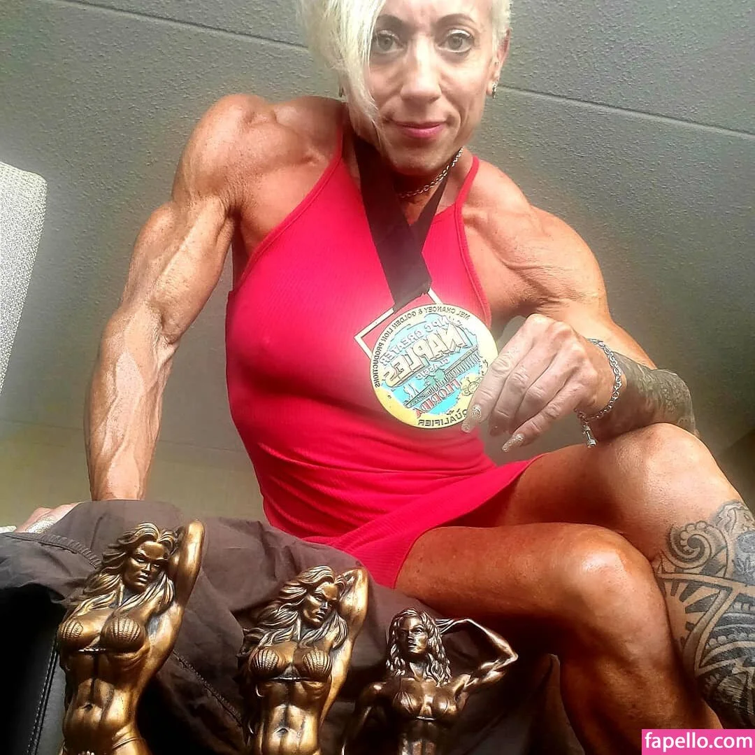 Mary Ann Wieckowski Onlyfans Photo Gallery 