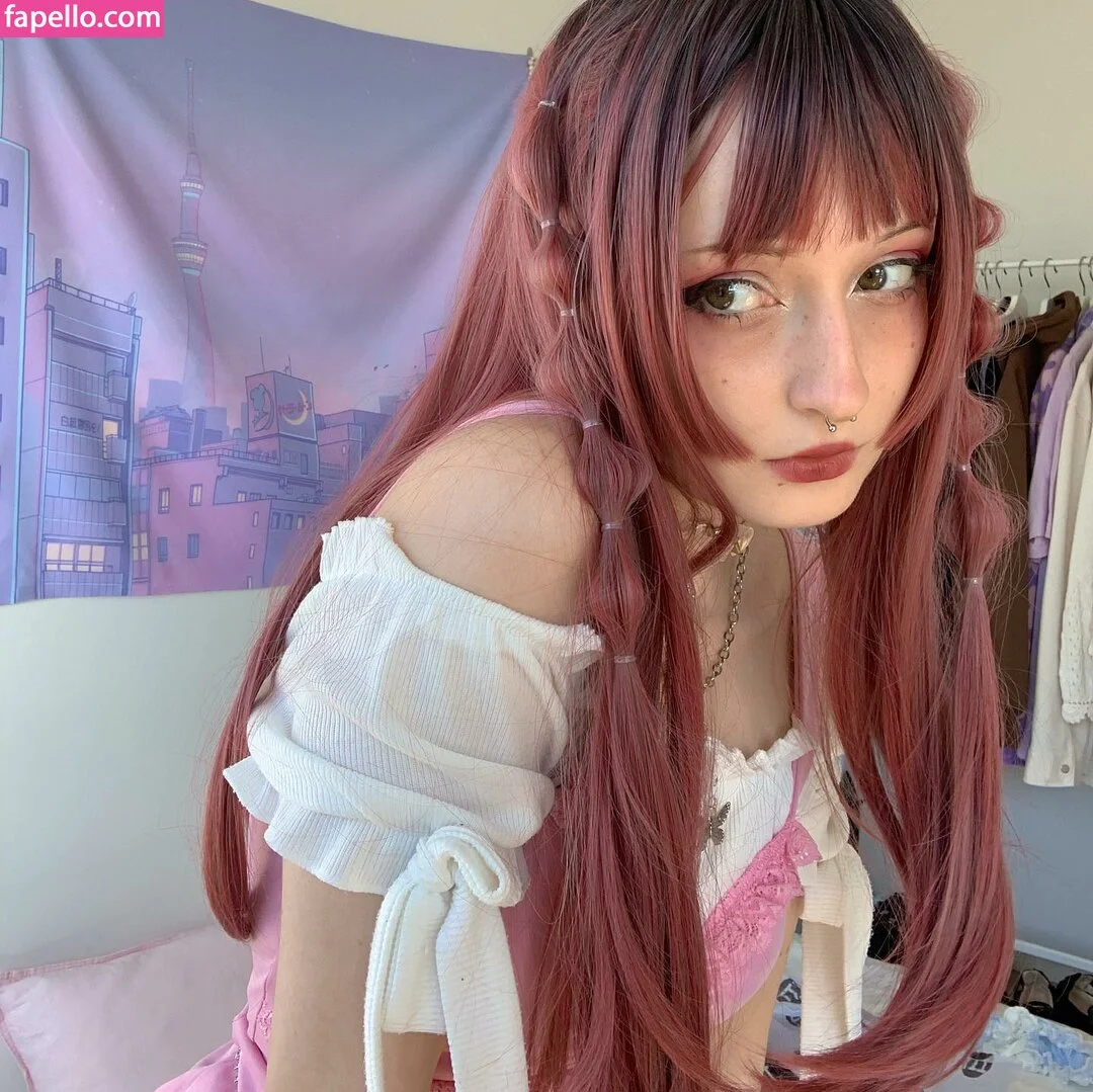 mirukurum Onlyfans Photo Gallery 