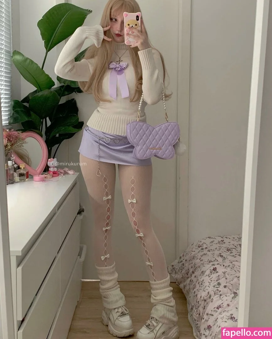 mirukurum Onlyfans Photo Gallery 