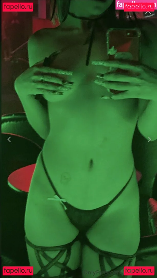 d011.facee Onlyfans Photo Gallery 