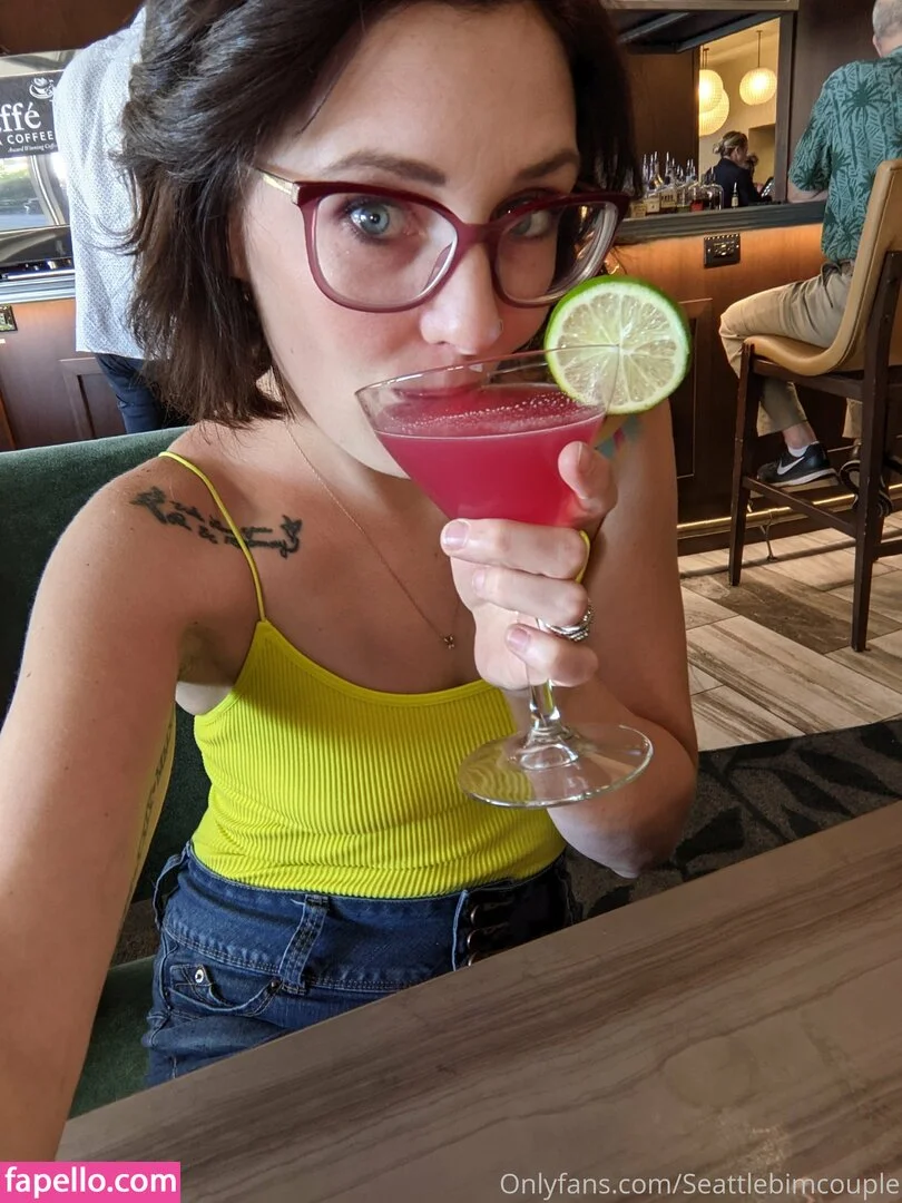 seattlebimcouple Onlyfans Photo Gallery 