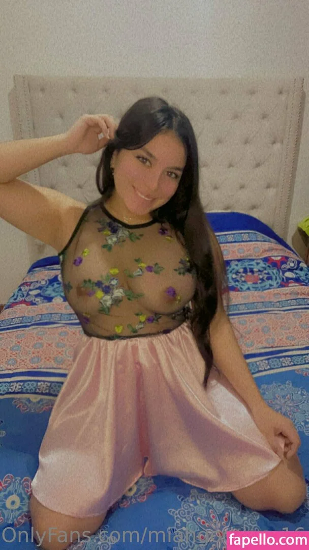 miahgoddess16 Onlyfans Photo Gallery 