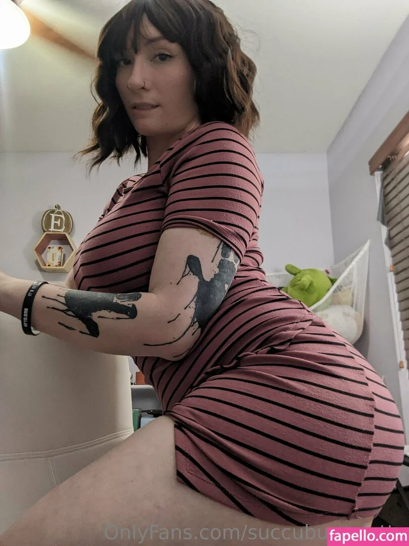 succubuscolette Onlyfans Photo Gallery 